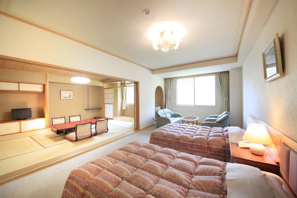 Park Hotel Miyabitei Noboribetsu Bagian luar foto